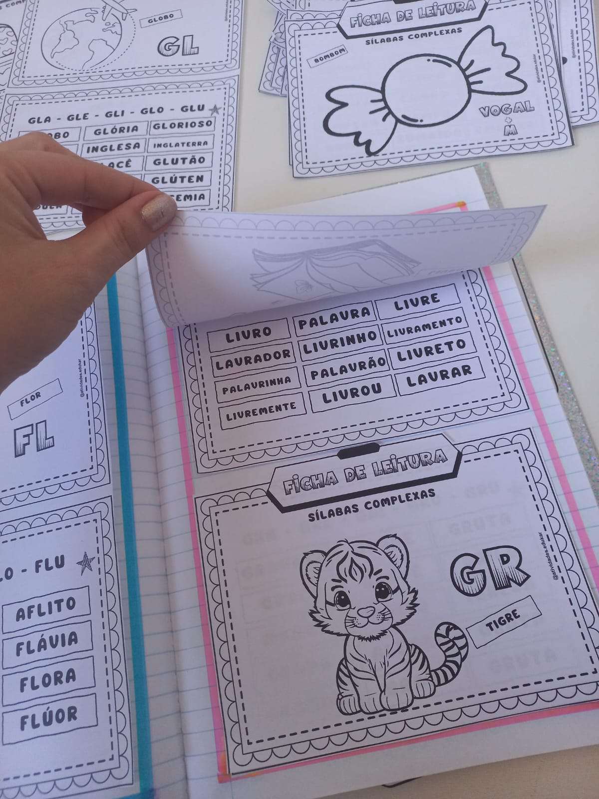 Ficha de leitura de palavras (SÍLABAS COMPLEXAS)