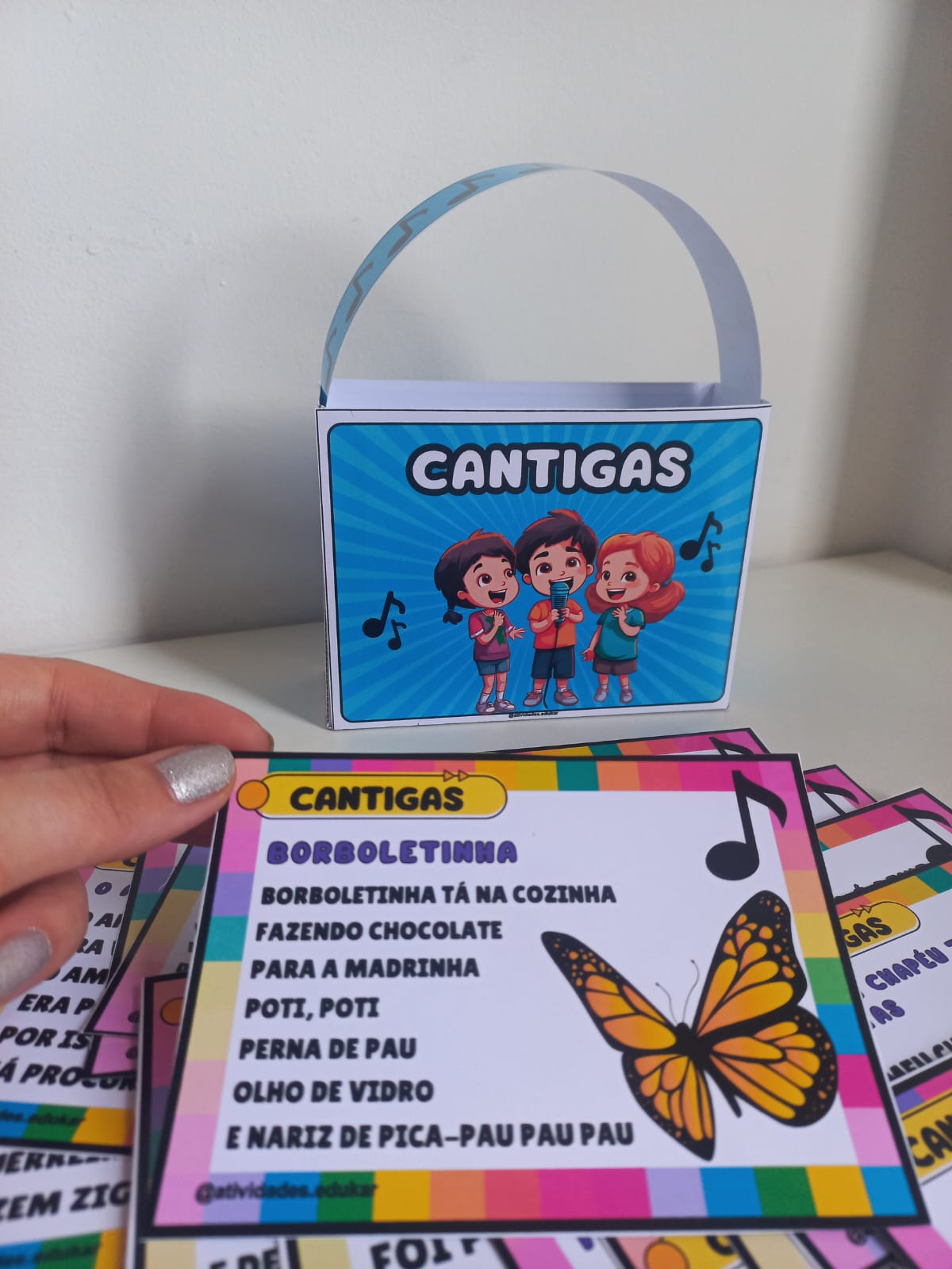 Sacolinha de cantigas