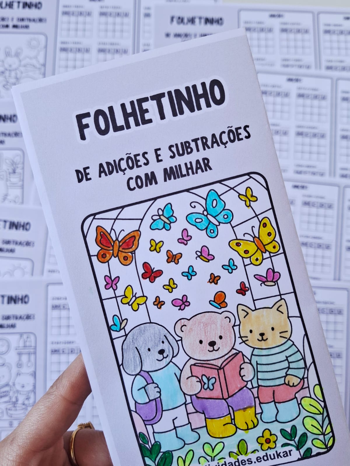 Folhetinhos de Adições e Subtrações com Milhar