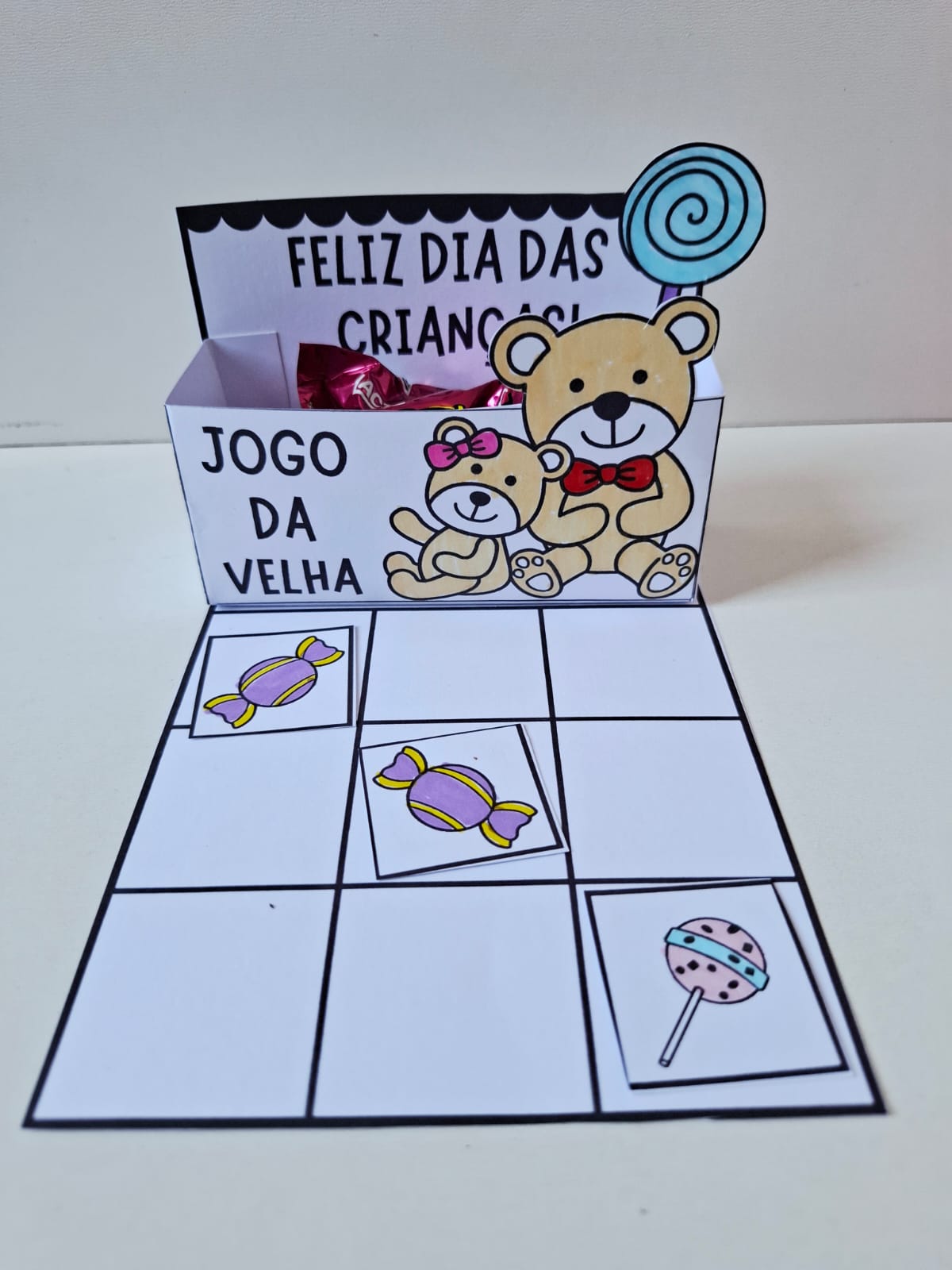 Jogo da Velha com Porta-Doces